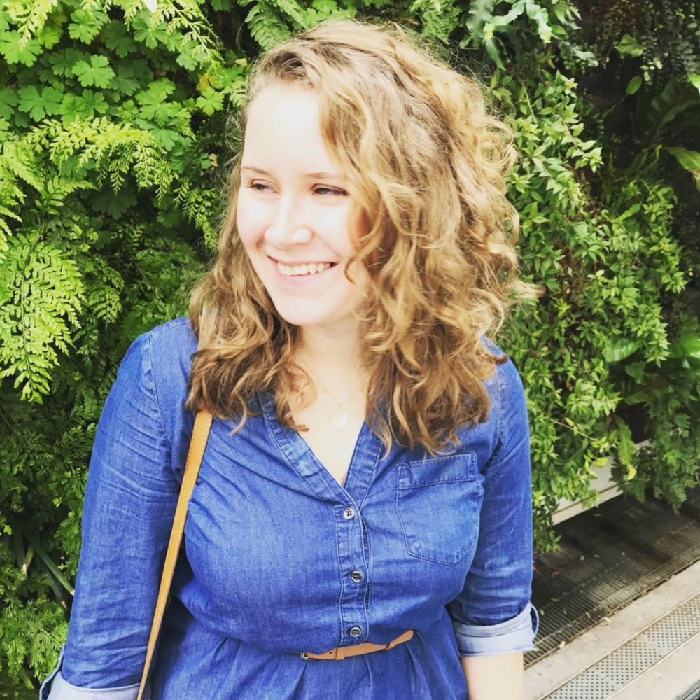 Meet your Posher, Emily